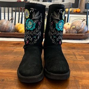 UGG Juliette black sheepskin boots